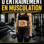 Femme soulevant des poids dans une salle de sport, démontrant la musculation pour débutants.