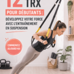 Femme utilisant un TRX pour s'entraîner à la maison